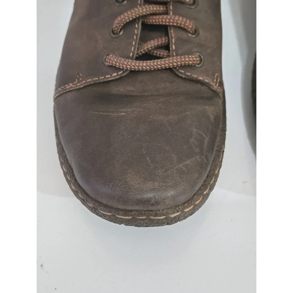 Born Nigel Hiking Boots Mens 9.5 Brown Distressed Leather  Opanka Handcrafted